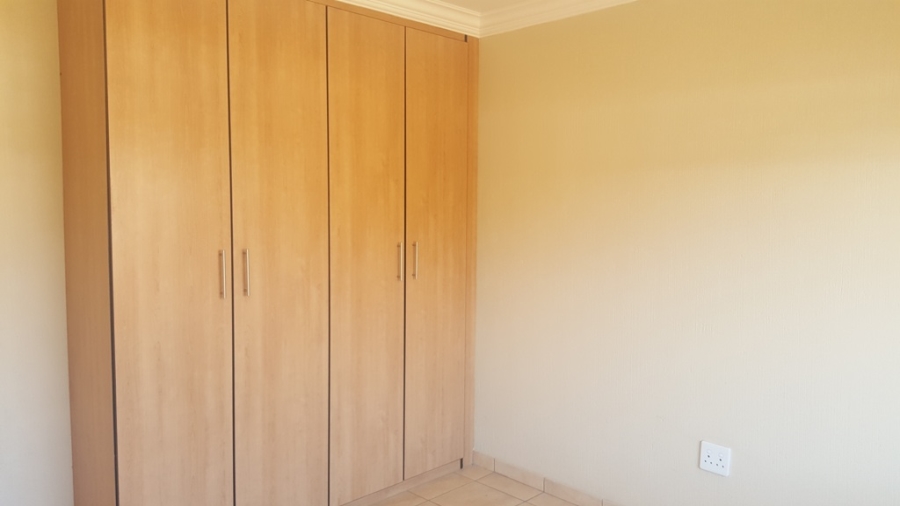 To Let 2 Bedroom Property for Rent in Doringkruin North West